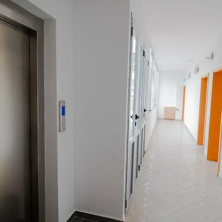 Sun N Blue 3* Sarandë